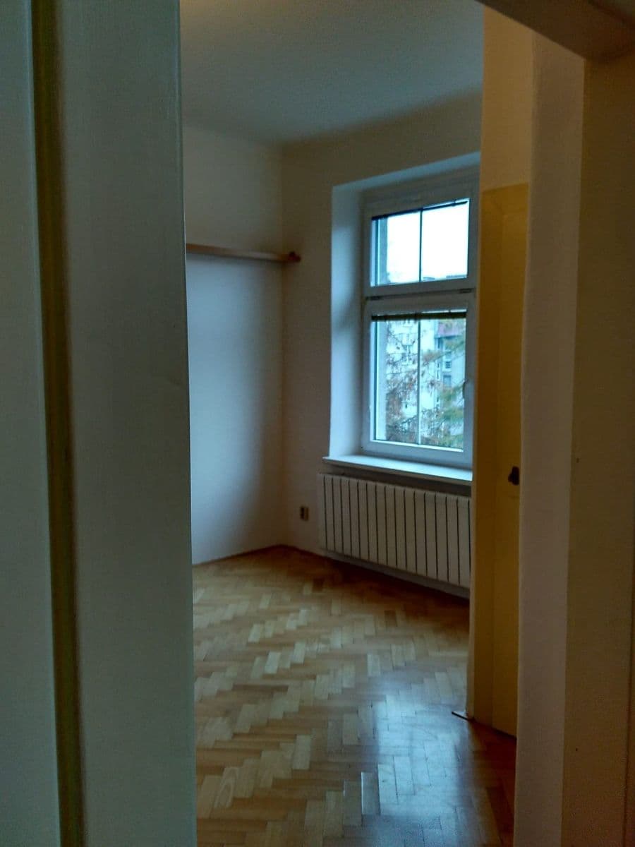 Pronájem bytu 2+kk 46 m², Šmeralova, Olomouc, Olomoucký kraj Pronájem bytu 2+kk 46 m², Šmeralova, Olomouc, Olomoucký kraj
