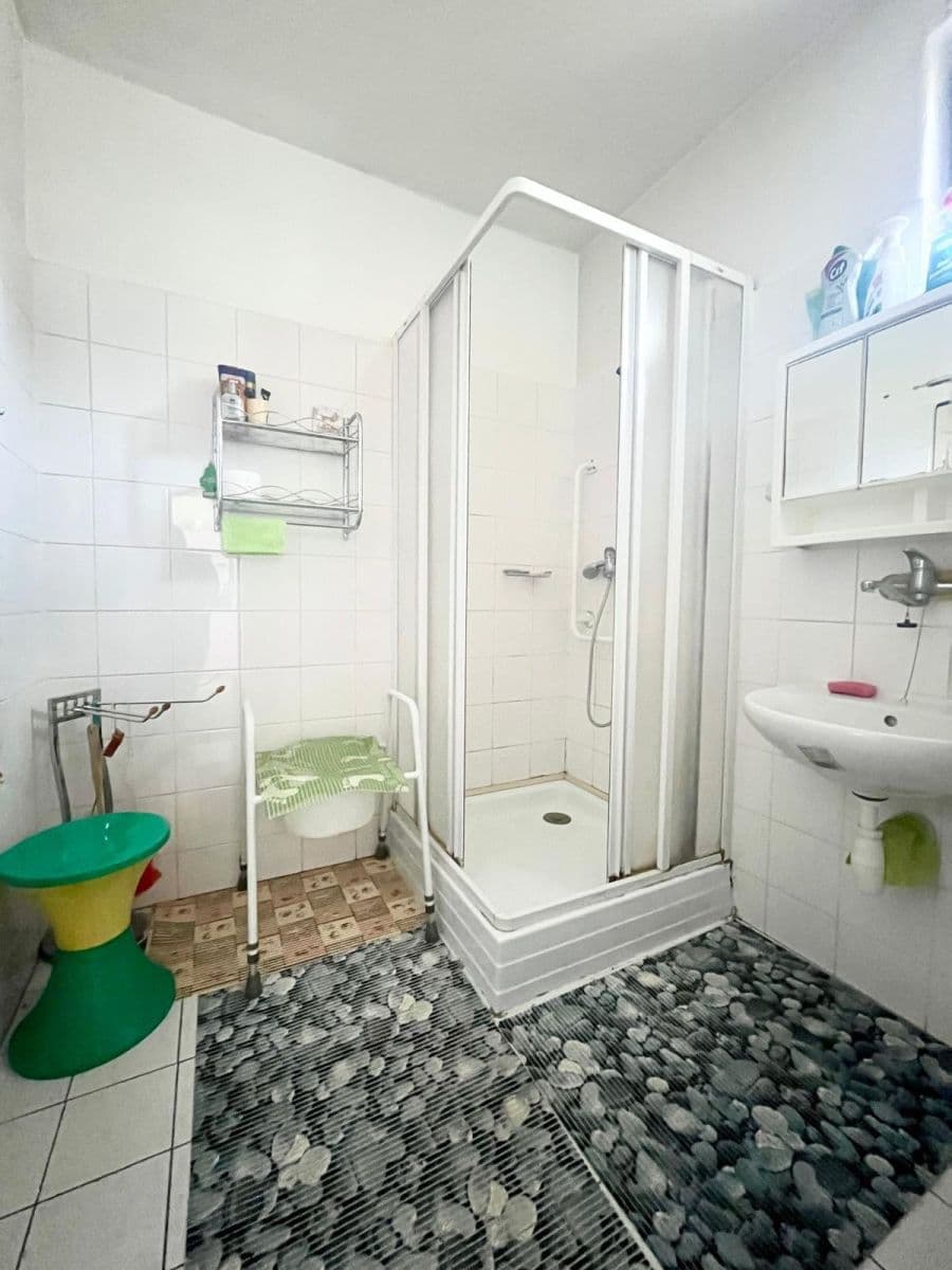 Prodej domu 155 m², pozemek 914 m², Květná, Nýřany, Plzeňský kraj Prodej domu 155 m², pozemek 914 m², Květná, Nýřany, Plzeňský kraj