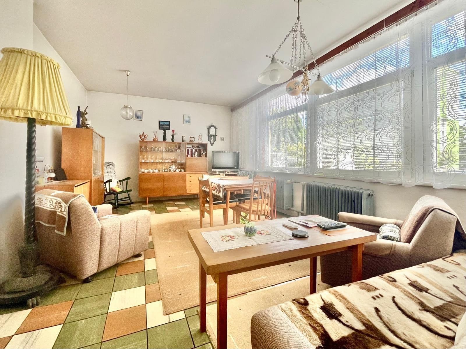 Prodej domu 155 m², pozemek 914 m², Květná, Nýřany, Plzeňský kraj Prodej domu 155 m², pozemek 914 m², Květná, Nýřany, Plzeňský kraj