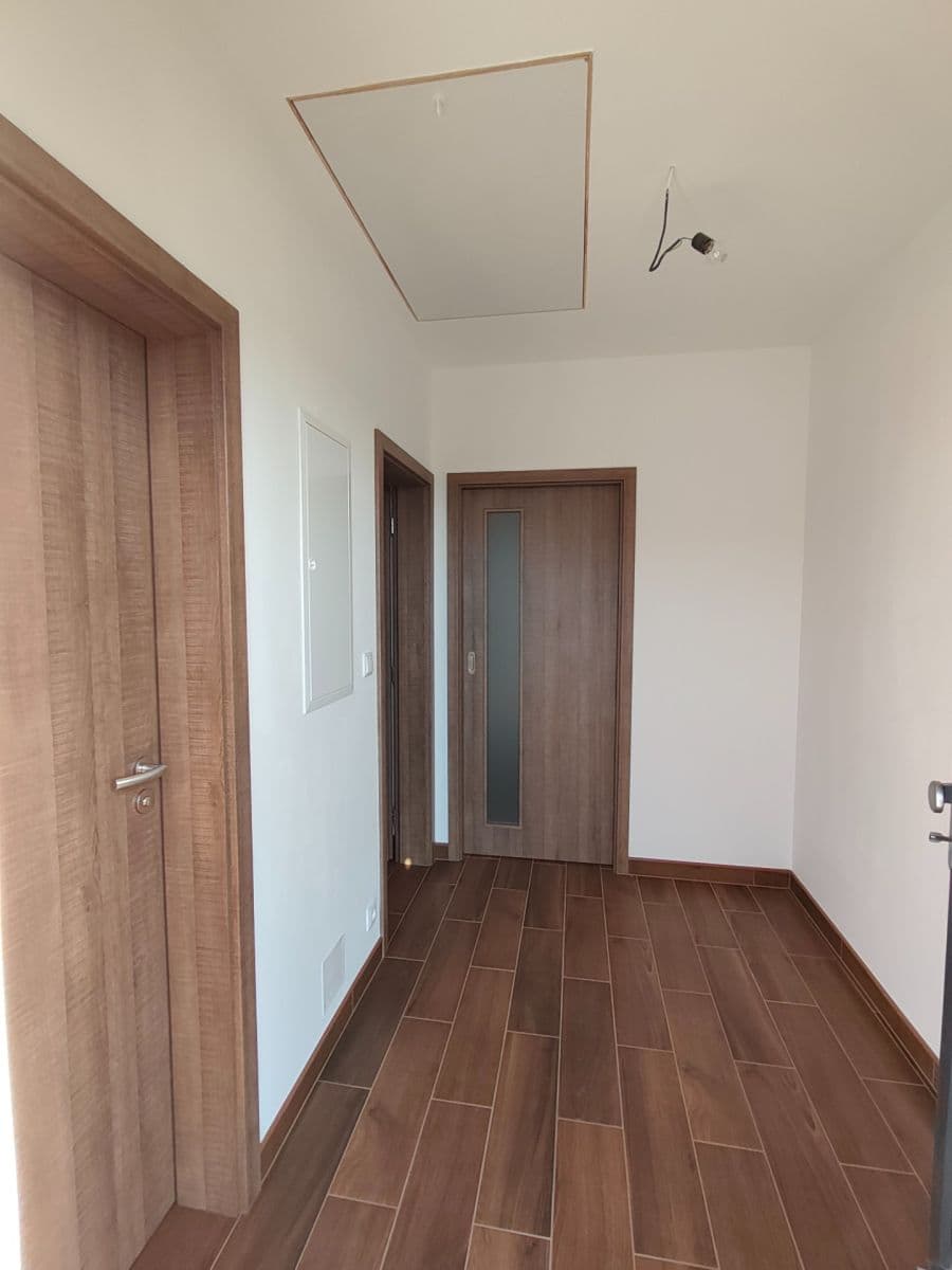 Prodej domu 94 m², pozemek 600 m², Hrubínova, Vlašim, Středočeský kraj Prodej domu 94 m², pozemek 600 m², Hrubínova, Vlašim, Středočeský kraj