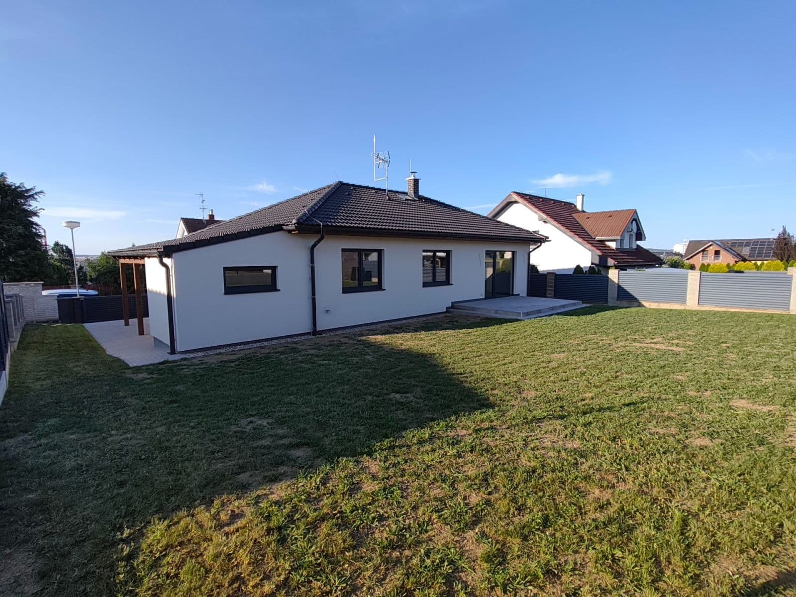 Prodej domu 94 m², pozemek 600 m², Hrubínova, Vlašim, Středočeský kraj Prodej domu 94 m², pozemek 600 m², Hrubínova, Vlašim, Středočeský kraj