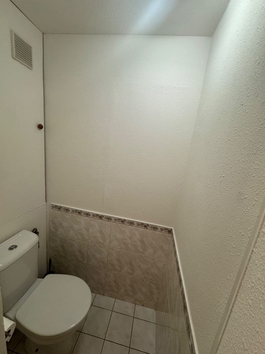 Pronájem bytu 3+1 75 m², Řezáčova, Brno, Jihomoravský kraj Pronájem bytu 3+1 75 m², Řezáčova, Brno, Jihomoravský kraj