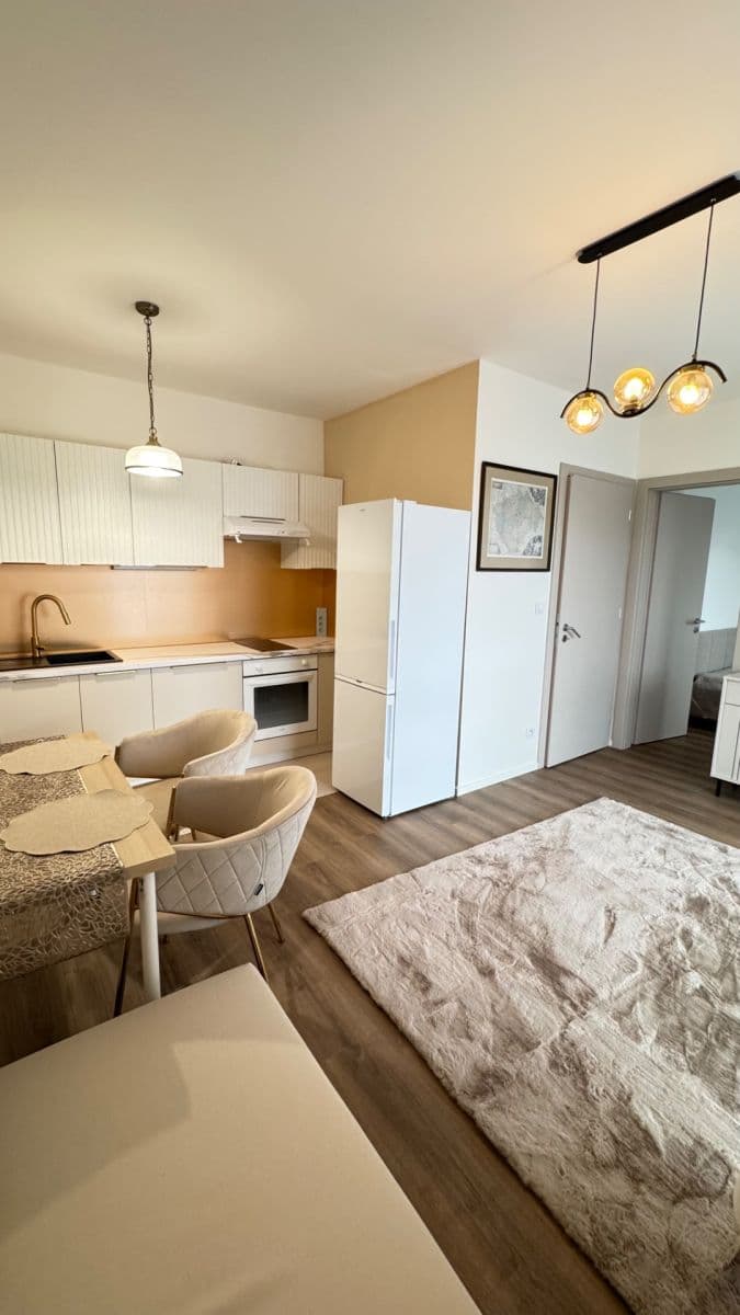 Pronájem bytu 2+kk 34 m², Arnošta Valenty, Praha, Praha Pronájem bytu 2+kk 34 m², Arnošta Valenty, Praha, Praha
