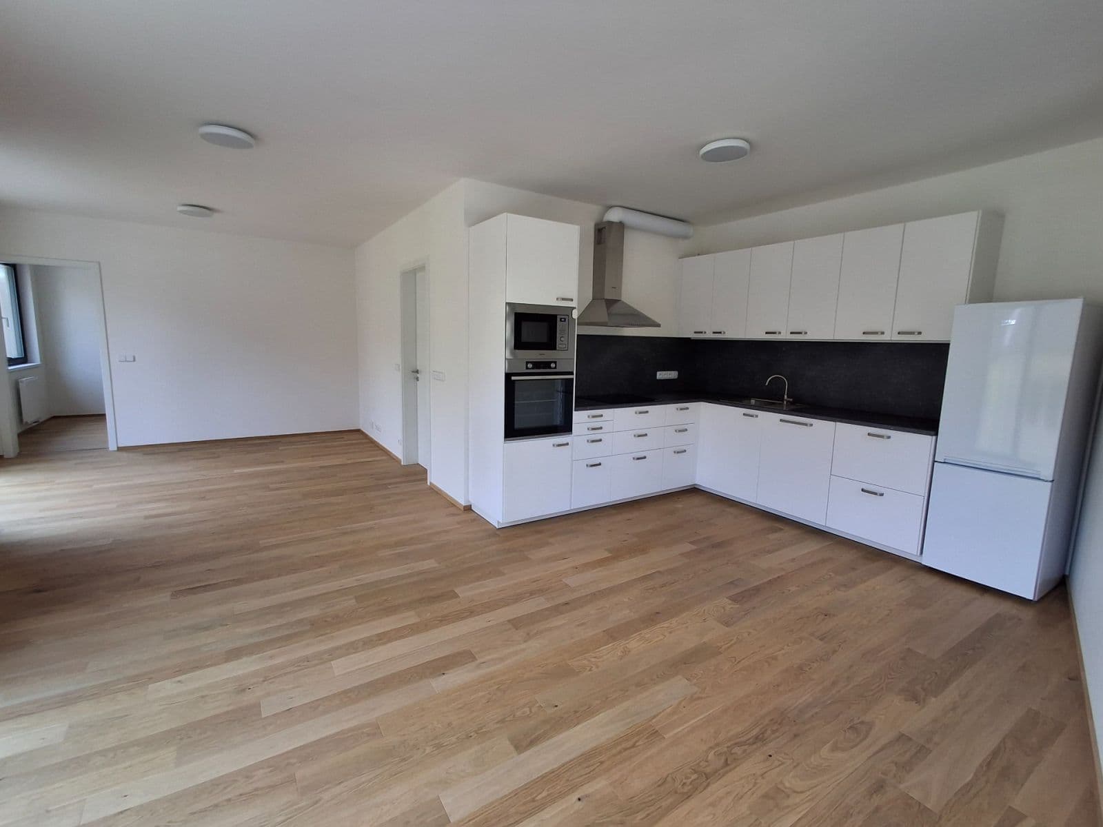 Pronájem bytu 2+kk 59 m², Střížkovská, Praha, Praha Pronájem bytu 2+kk 59 m², Střížkovská, Praha, Praha