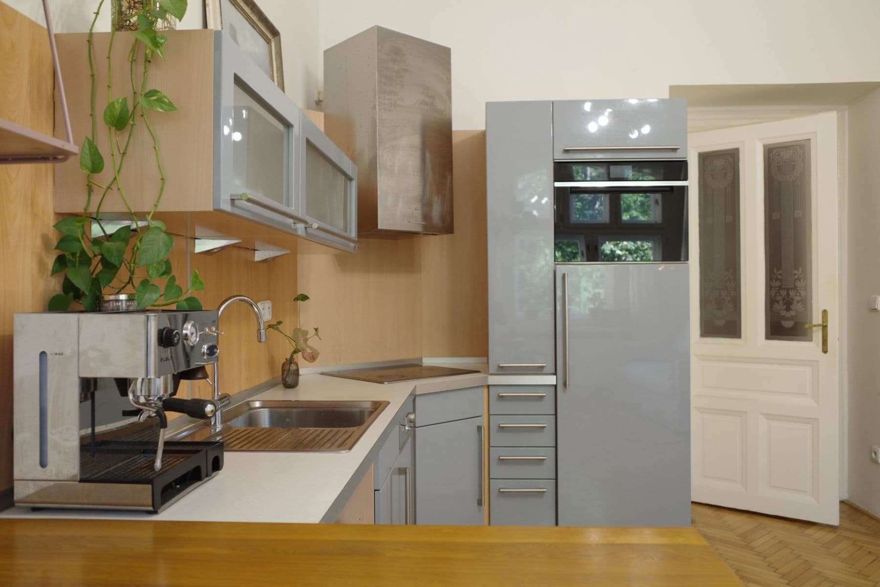 Prodej bytu 2+kk 47 m², Polská, Praha, Praha Prodej bytu 2+kk 47 m², Polská, Praha, Praha
