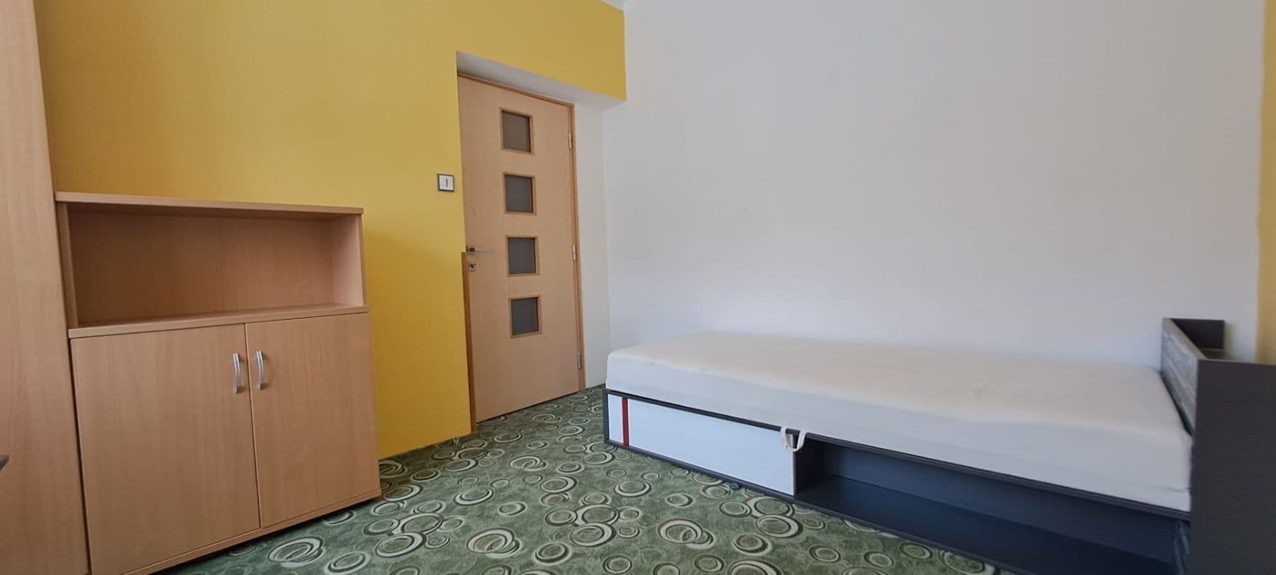 Pronájem bytu 3+1 90 m², Klusáčkova, Brno, Jihomoravský kraj Pronájem bytu 3+1 90 m², Klusáčkova, Brno, Jihomoravský kraj