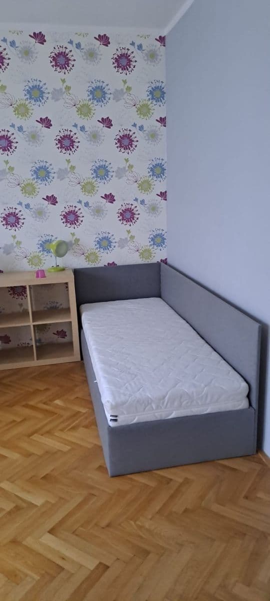 Pronájem bytu 3+1 90 m², Klusáčkova, Brno, Jihomoravský kraj Pronájem bytu 3+1 90 m², Klusáčkova, Brno, Jihomoravský kraj