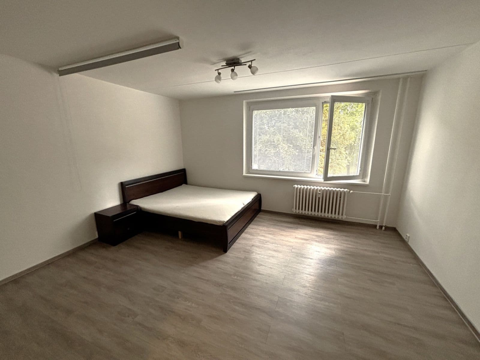 Pronájem bytu 1+kk 31 m², Bořetická, Brno, Jihomoravský kraj Pronájem bytu 1+kk 31 m², Bořetická, Brno, Jihomoravský kraj