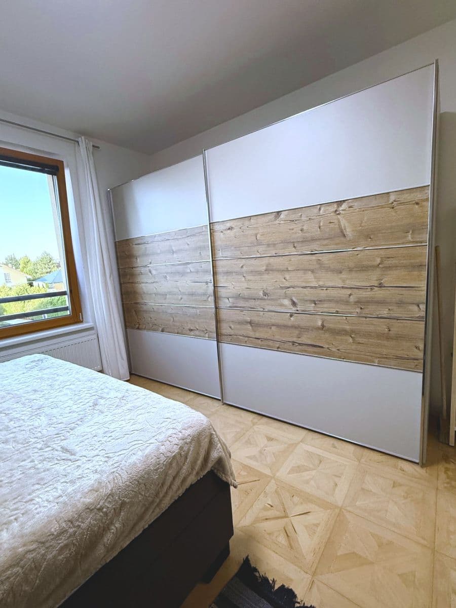 Pronájem bytu 2+kk 54 m², Školní, Průhonice, Středočeský kraj Pronájem bytu 2+kk 54 m², Školní, Průhonice, Středočeský kraj