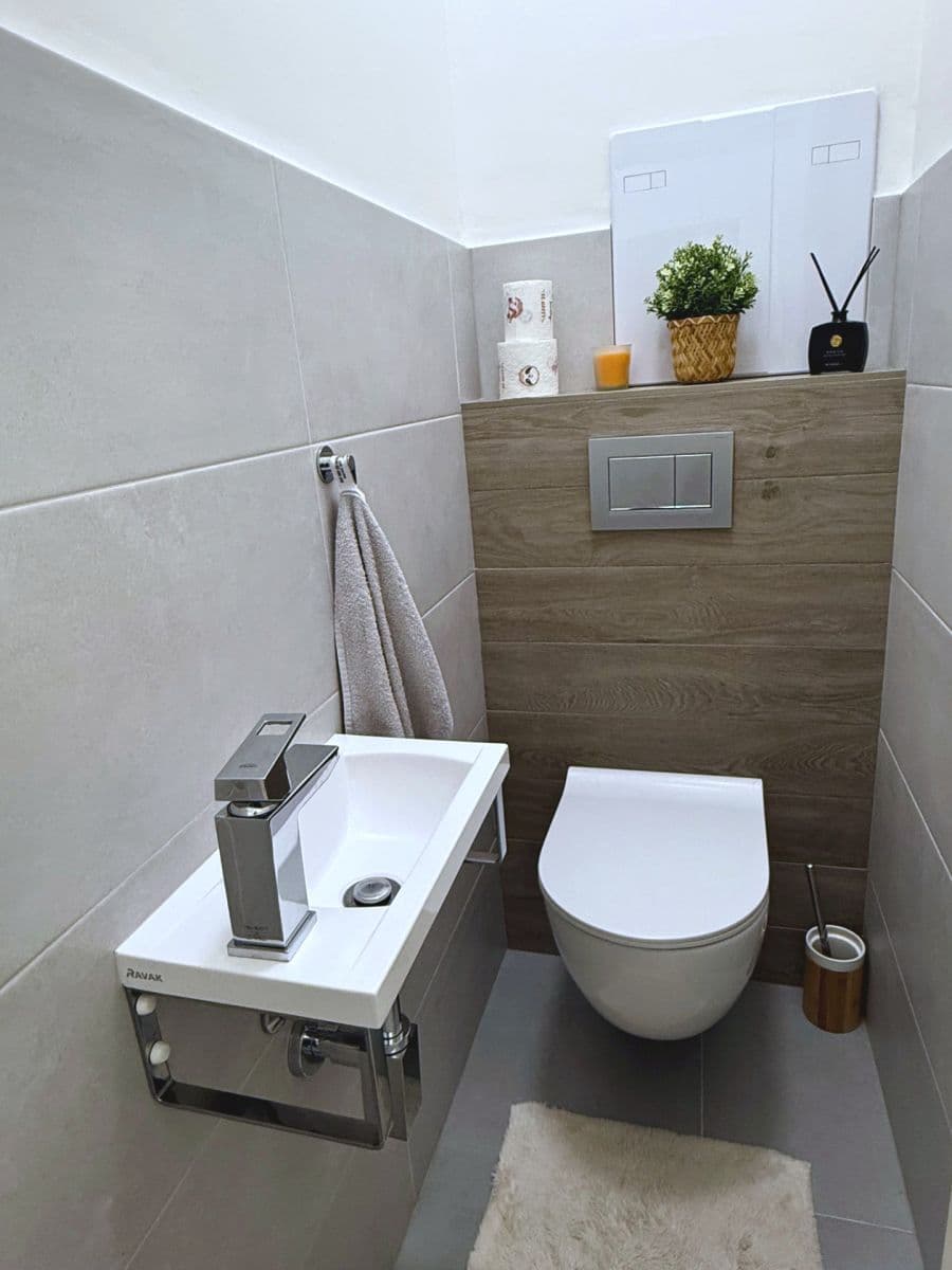 Pronájem bytu 2+kk 54 m², Školní, Průhonice, Středočeský kraj Pronájem bytu 2+kk 54 m², Školní, Průhonice, Středočeský kraj