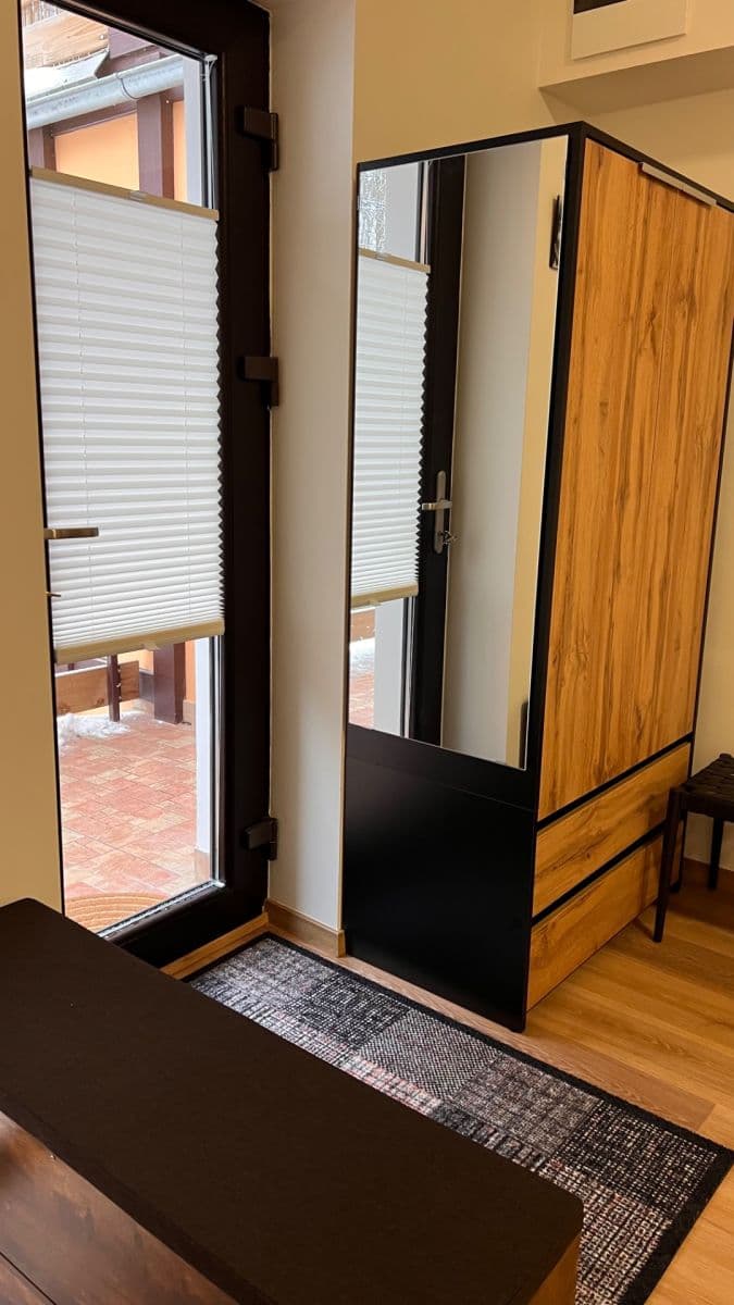 Pronájem bytu 1+kk 40 m², Spálený Mlýn, Klínec, Středočeský kraj Pronájem bytu 1+kk 40 m², Spálený Mlýn, Klínec, Středočeský kraj