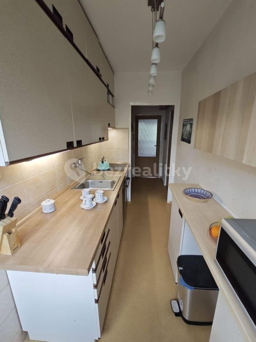 Pronájem bytu 3+kk 54 m², Gagarinova, Hradec Králové, Královéhradecký kraj Pronájem bytu 3+kk 54 m², Gagarinova, Hradec Králové, Královéhradecký kraj