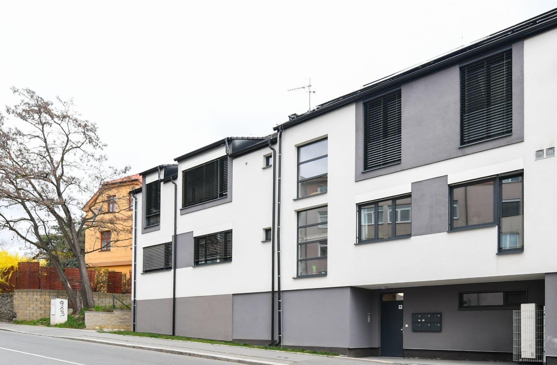 Pronájem bytu 2+kk 40 m², Záběhlická, Praha, Praha Pronájem bytu 2+kk 40 m², Záběhlická, Praha, Praha