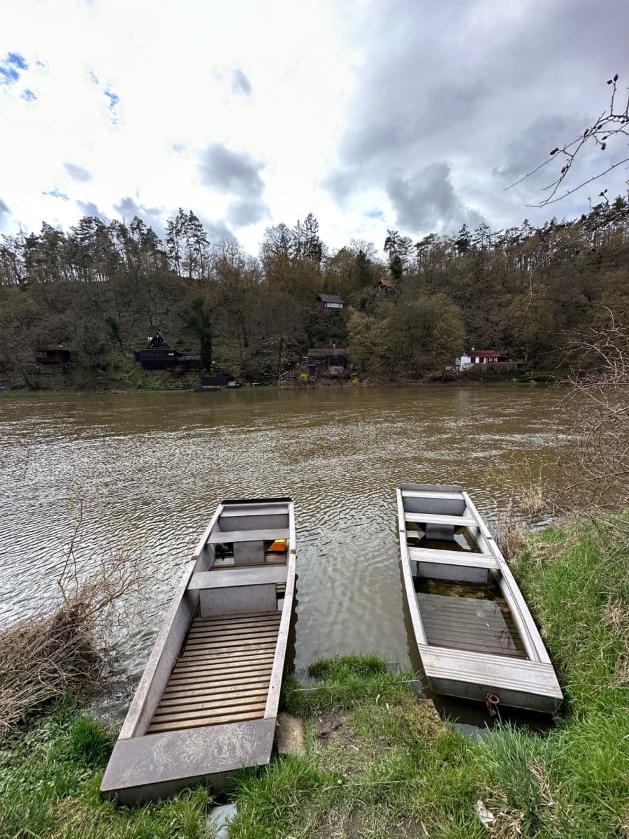 Prodej chaty, chalupy 40 m², pozemek 40 m², Velká Buková, Středočeský kraj Prodej chaty, chalupy 40 m², pozemek 40 m², Velká Buková, Středočeský kraj