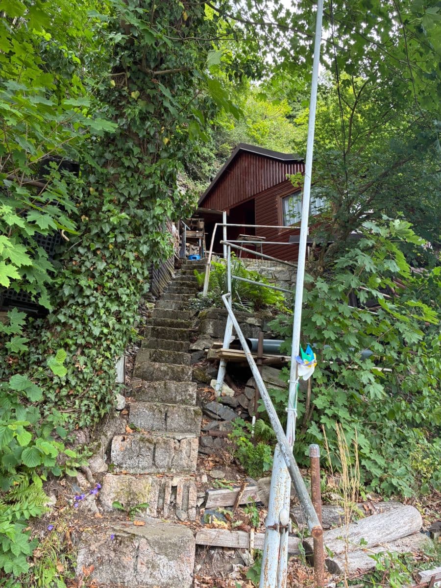 Prodej chaty, chalupy 40 m², pozemek 40 m², Velká Buková, Středočeský kraj Prodej chaty, chalupy 40 m², pozemek 40 m², Velká Buková, Středočeský kraj