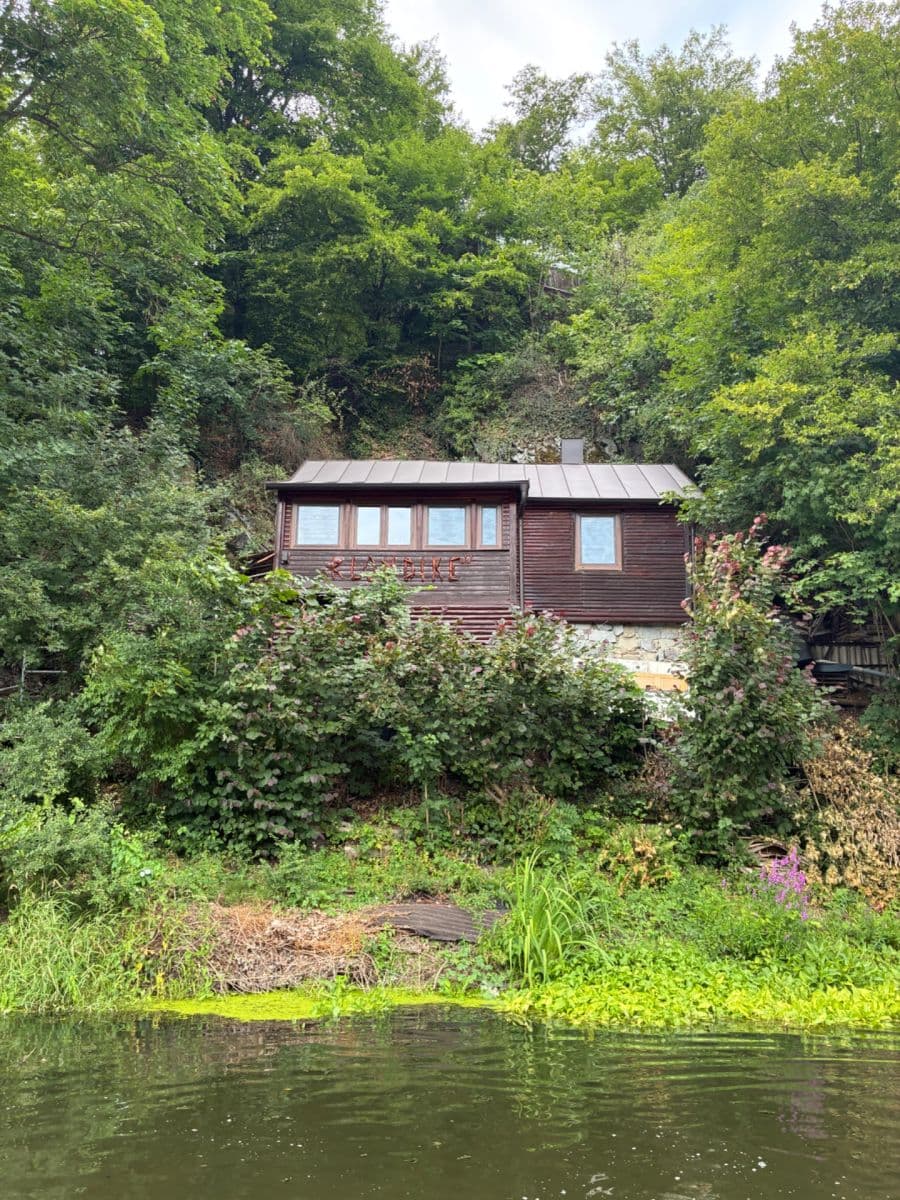 Prodej chaty, chalupy 40 m², pozemek 40 m², Velká Buková, Středočeský kraj Prodej chaty, chalupy 40 m², pozemek 40 m², Velká Buková, Středočeský kraj