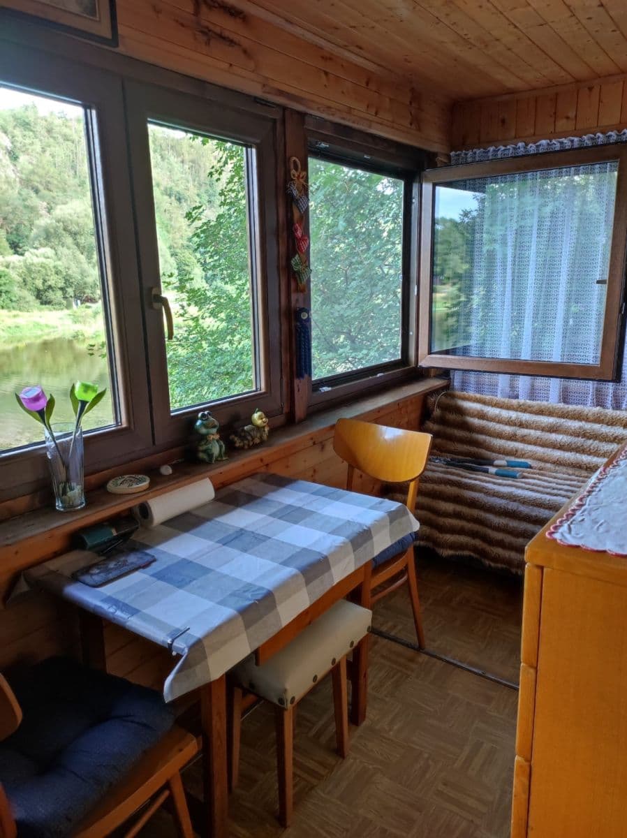 Prodej chaty, chalupy 40 m², pozemek 40 m², Velká Buková, Středočeský kraj Prodej chaty, chalupy 40 m², pozemek 40 m², Velká Buková, Středočeský kraj