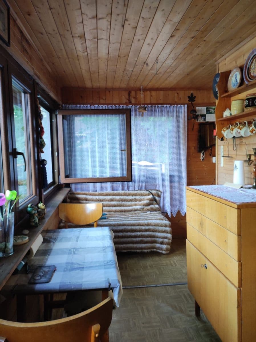 Prodej chaty, chalupy 40 m², pozemek 40 m², Velká Buková, Středočeský kraj Prodej chaty, chalupy 40 m², pozemek 40 m², Velká Buková, Středočeský kraj