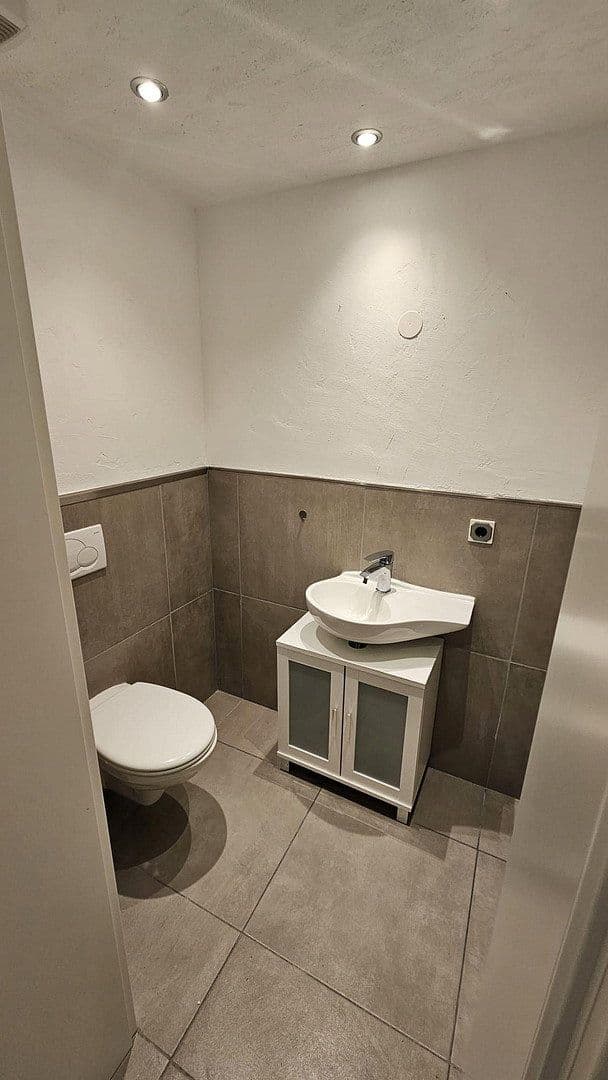 Prodej bytu 4+1 93 m², Neunkirchen, Země Sársko Prodej bytu 4+1 93 m², Neunkirchen, Země Sársko