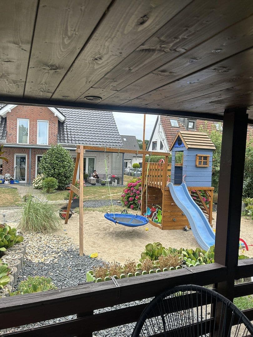 Prodej domu 184 m², pozemek 938 m², Brokamp 2a, Gladbeck, Severní Porýní-Vestfálsko Prodej domu 184 m², pozemek 938 m², Brokamp 2a, Gladbeck, Severní Porýní-Vestfálsko