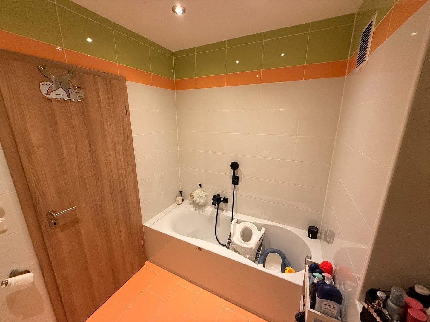 Prodej domu 184 m², pozemek 938 m², Brokamp 2a, Gladbeck, Severní Porýní-Vestfálsko Prodej domu 184 m², pozemek 938 m², Brokamp 2a, Gladbeck, Severní Porýní-Vestfálsko
