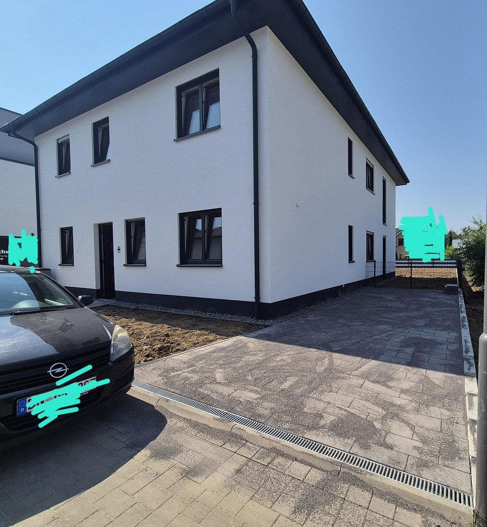Pronájem bytu 4+1 110 m², Euskirchen, Severní Porýní-Vestfálsko Pronájem bytu 4+1 110 m², Euskirchen, Severní Porýní-Vestfálsko
