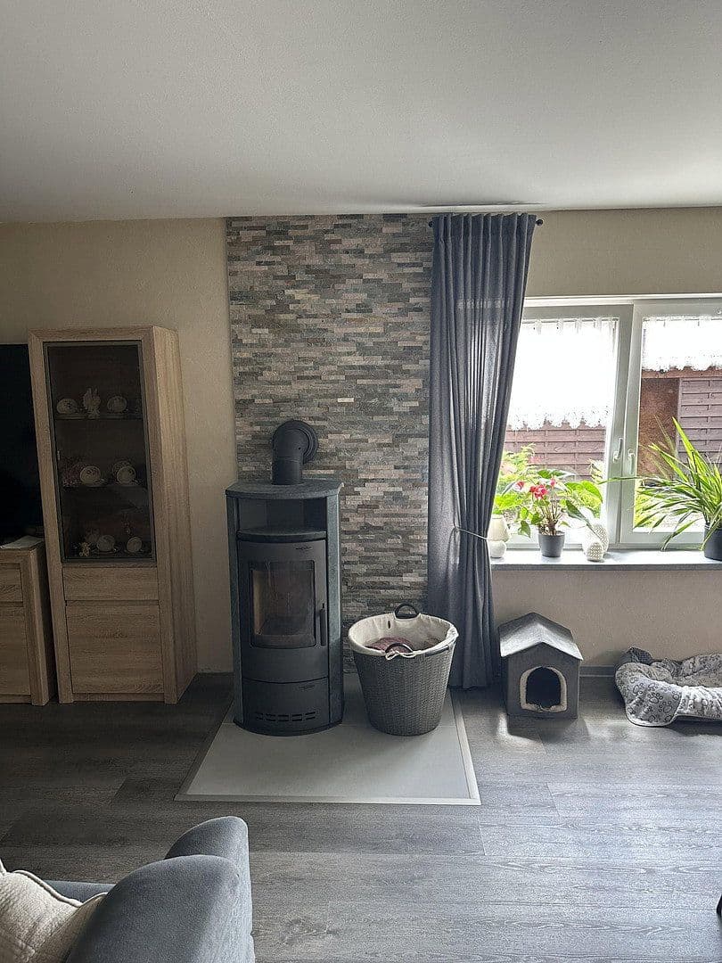Prodej domu 145 m², pozemek 650 m², Winsen (Aller), Dolní Sasko Prodej domu 145 m², pozemek 650 m², Winsen (Aller), Dolní Sasko