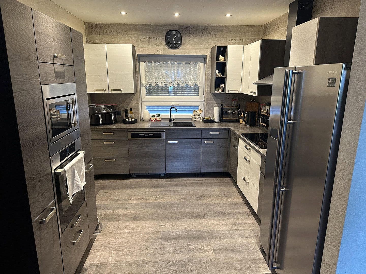 Prodej domu 145 m², pozemek 650 m², Winsen (Aller), Dolní Sasko Prodej domu 145 m², pozemek 650 m², Winsen (Aller), Dolní Sasko