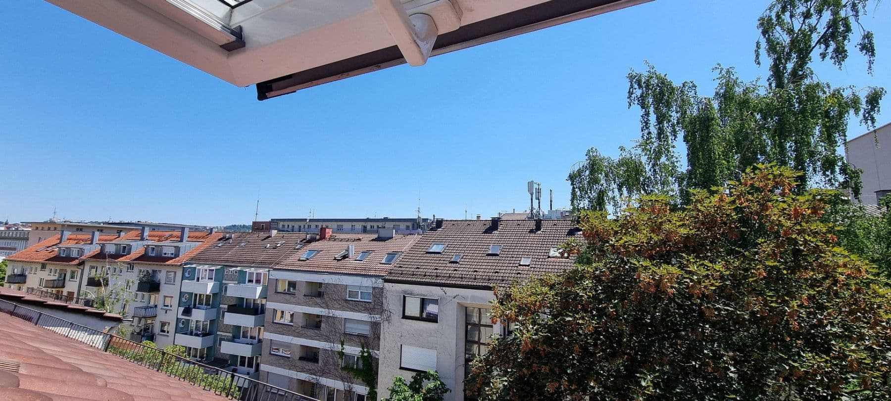 Pronájem bytu 1+kk 36 m², Breitscheidstraße 93 A, Stuttgart, Bádensko-Württembersko Pronájem bytu 1+kk 36 m², Breitscheidstraße 93 A, Stuttgart, Bádensko-Württembersko