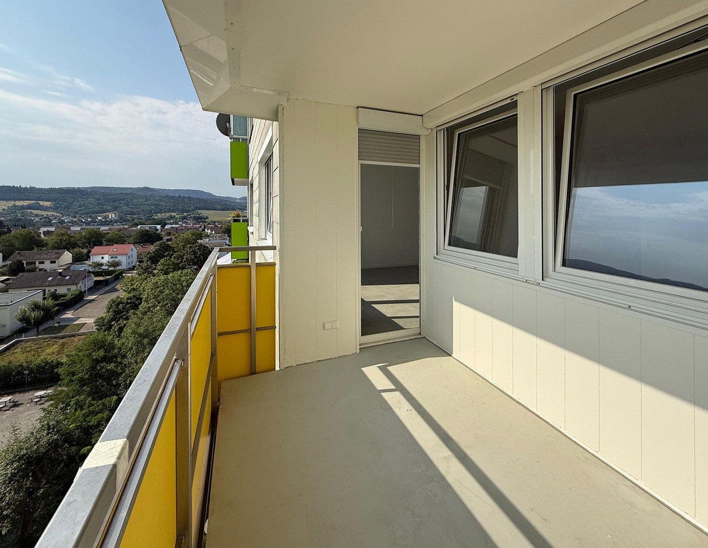 Pronájem bytu 3+1 85 m², Schwäbisch Gmünd, Bádensko-Württembersko Pronájem bytu 3+1 85 m², Schwäbisch Gmünd, Bádensko-Württembersko