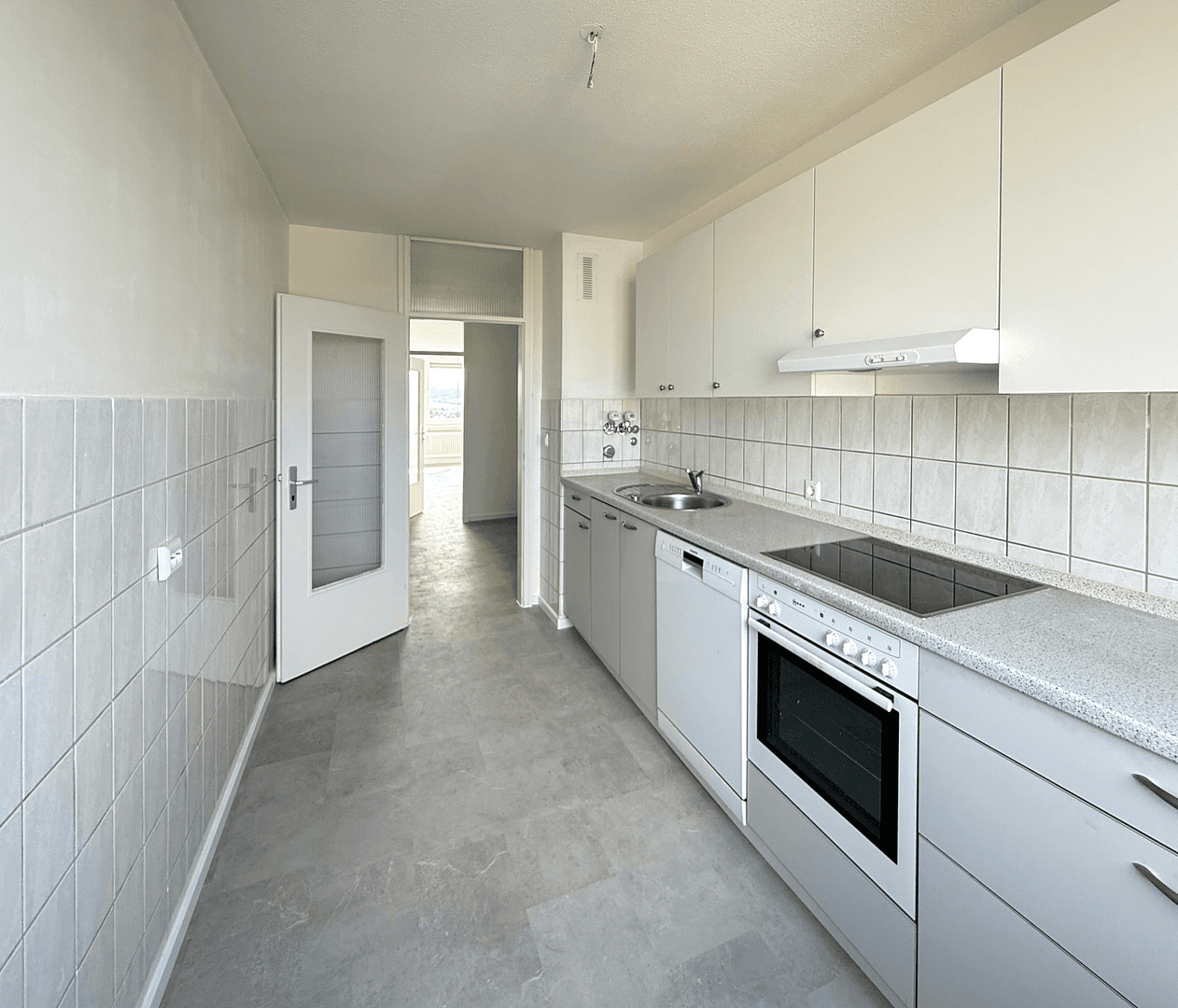 Pronájem bytu 3+1 85 m², Schwäbisch Gmünd, Bádensko-Württembersko Pronájem bytu 3+1 85 m², Schwäbisch Gmünd, Bádensko-Württembersko