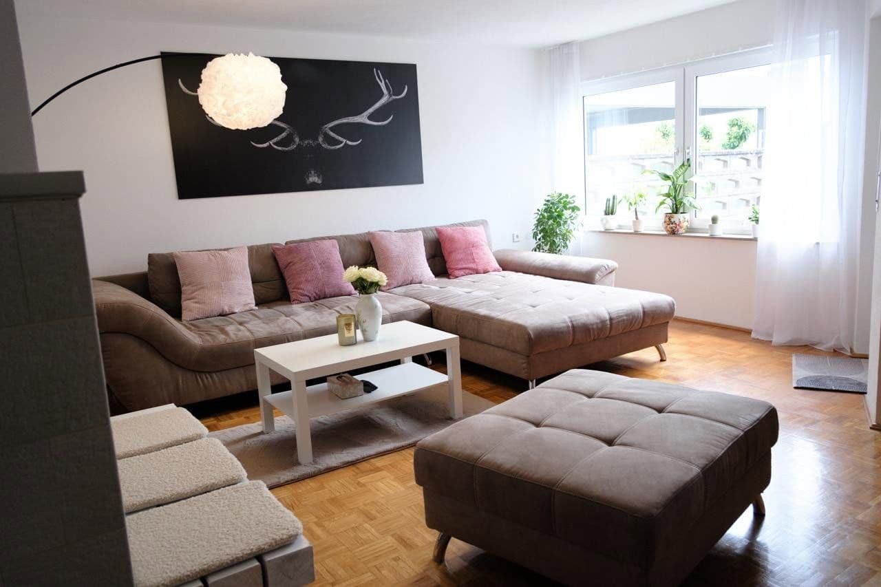 Prodej domu 98 m², pozemek 173 m², Lindauer Weg 5, Senden, Bavorsko Prodej domu 98 m², pozemek 173 m², Lindauer Weg 5, Senden, Bavorsko