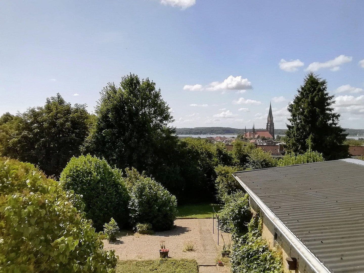 Prodej domu 119 m², pozemek 873 m², Šlesvik, Šlesvicko-Holštýnsko Prodej domu 119 m², pozemek 873 m², Šlesvik, Šlesvicko-Holštýnsko