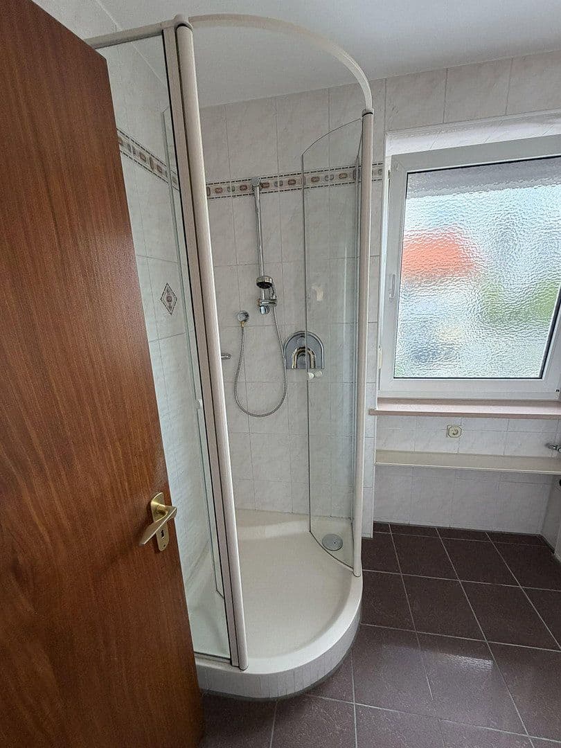 Pronájem bytu 3+1 80 m², Stegerwaldstr. 4, Burghausen, Bavorsko Pronájem bytu 3+1 80 m², Stegerwaldstr. 4, Burghausen, Bavorsko