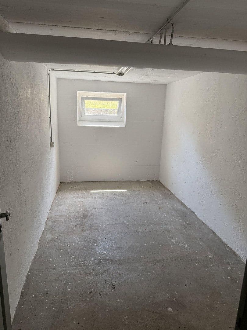Pronájem bytu 3+1 80 m², Stegerwaldstr. 4, Burghausen, Bavorsko Pronájem bytu 3+1 80 m², Stegerwaldstr. 4, Burghausen, Bavorsko