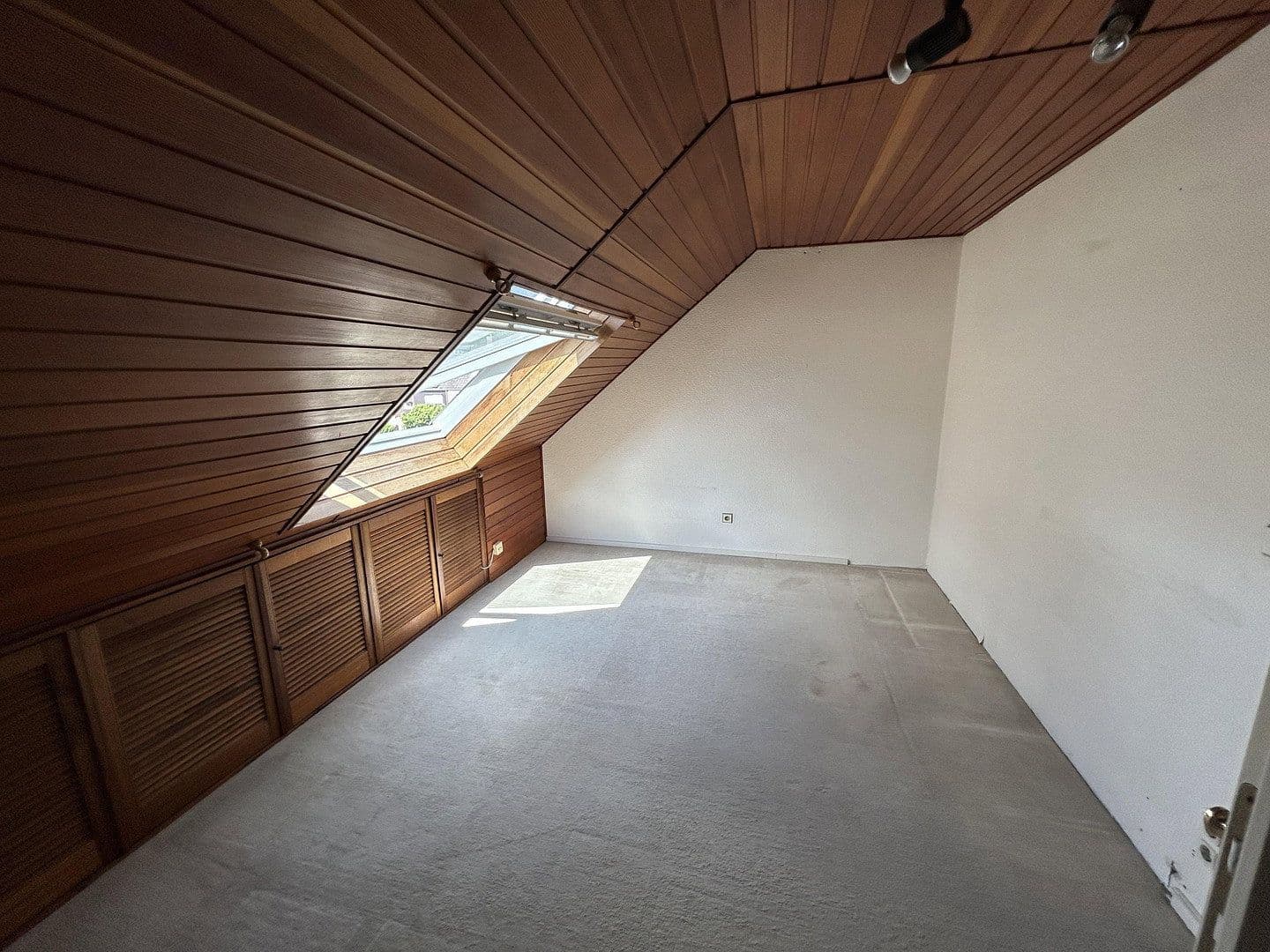 Prodej domu 150 m², pozemek 230 m², Bremen, Bremen Prodej domu 150 m², pozemek 230 m², Bremen, Bremen