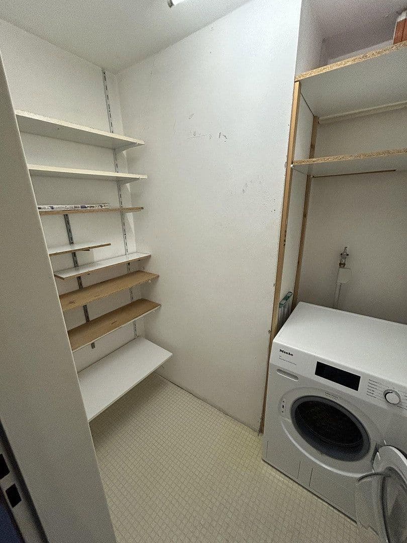 Prodej domu 150 m², pozemek 230 m², Bremen, Bremen Prodej domu 150 m², pozemek 230 m², Bremen, Bremen