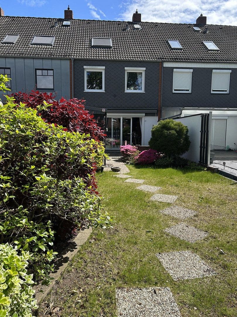 Prodej domu 150 m², pozemek 230 m², Bremen, Bremen Prodej domu 150 m², pozemek 230 m², Bremen, Bremen