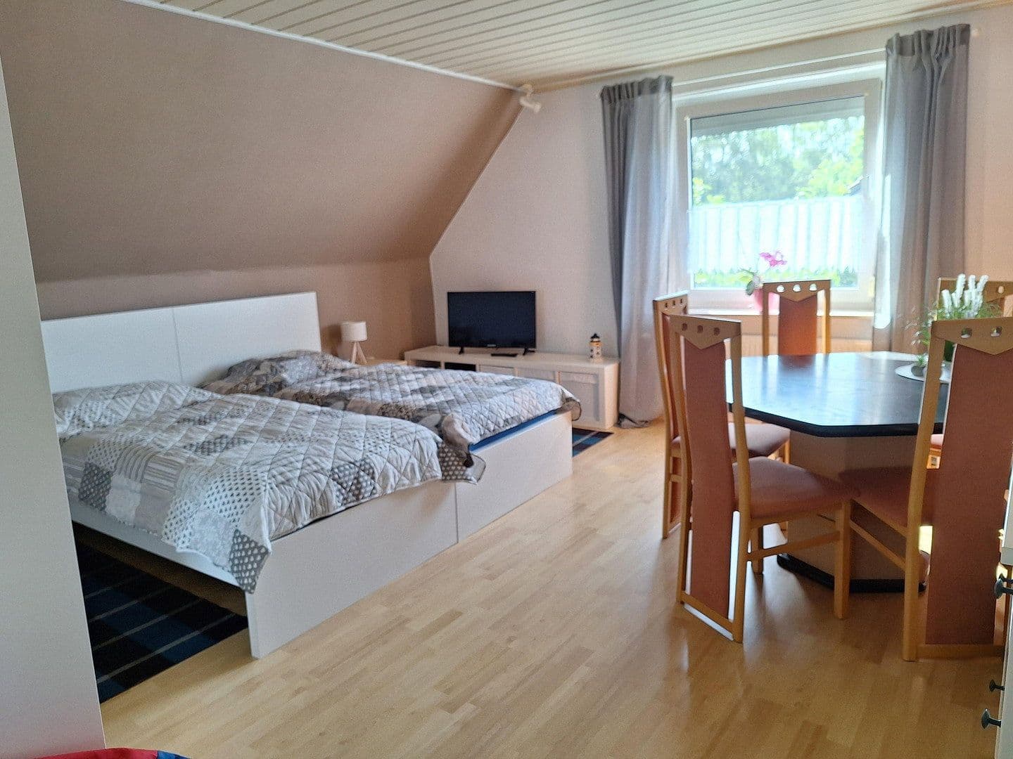 Prodej domu 175 m², pozemek 666 m², Gifhorn, Dolní Sasko Prodej domu 175 m², pozemek 666 m², Gifhorn, Dolní Sasko