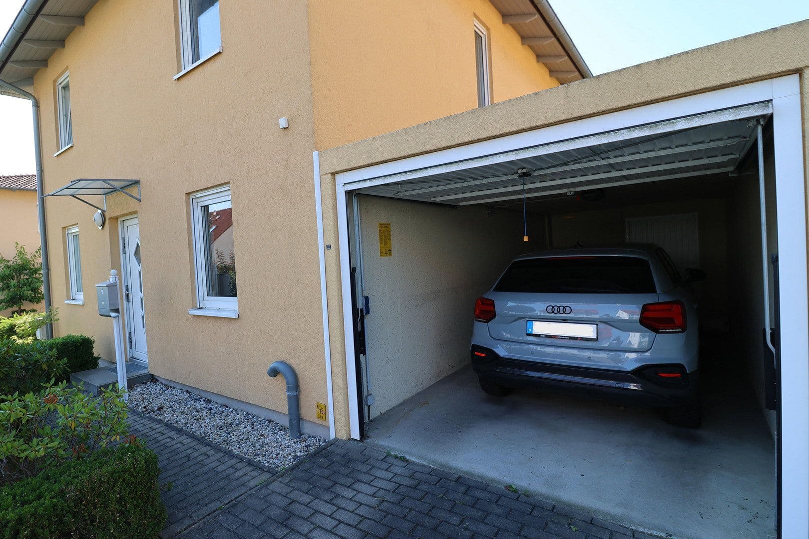 Prodej domu 121 m², pozemek 345 m², Dresden, Sasko Prodej domu 121 m², pozemek 345 m², Dresden, Sasko