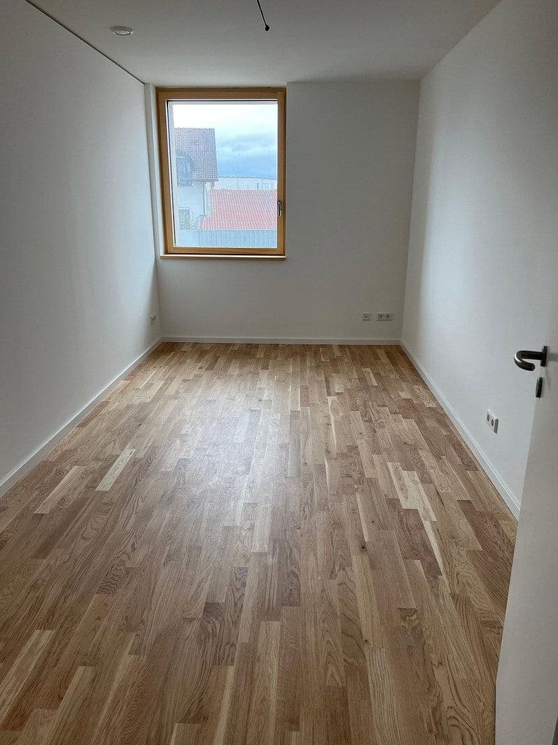 Pronájem bytu 4+kk 114 m², Brandhof 17, Schallstadt, Bádensko-Württembersko Pronájem bytu 4+kk 114 m², Brandhof 17, Schallstadt, Bádensko-Württembersko