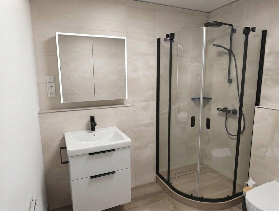Pronájem bytu 4+kk 114 m², Brandhof 17, Schallstadt, Bádensko-Württembersko Pronájem bytu 4+kk 114 m², Brandhof 17, Schallstadt, Bádensko-Württembersko