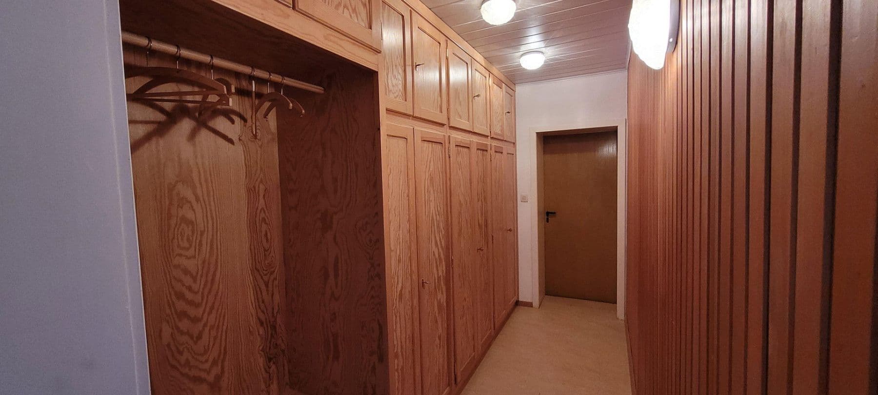 Prodej domu 155 m², pozemek 849 m², Beverungen, Severní Porýní-Vestfálsko Prodej domu 155 m², pozemek 849 m², Beverungen, Severní Porýní-Vestfálsko