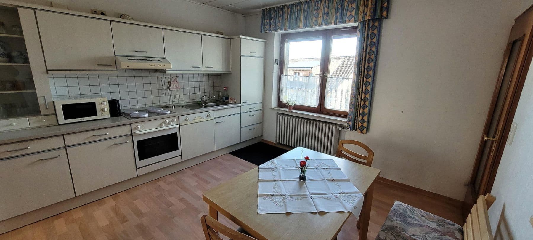 Prodej domu 155 m², pozemek 849 m², Beverungen, Severní Porýní-Vestfálsko Prodej domu 155 m², pozemek 849 m², Beverungen, Severní Porýní-Vestfálsko