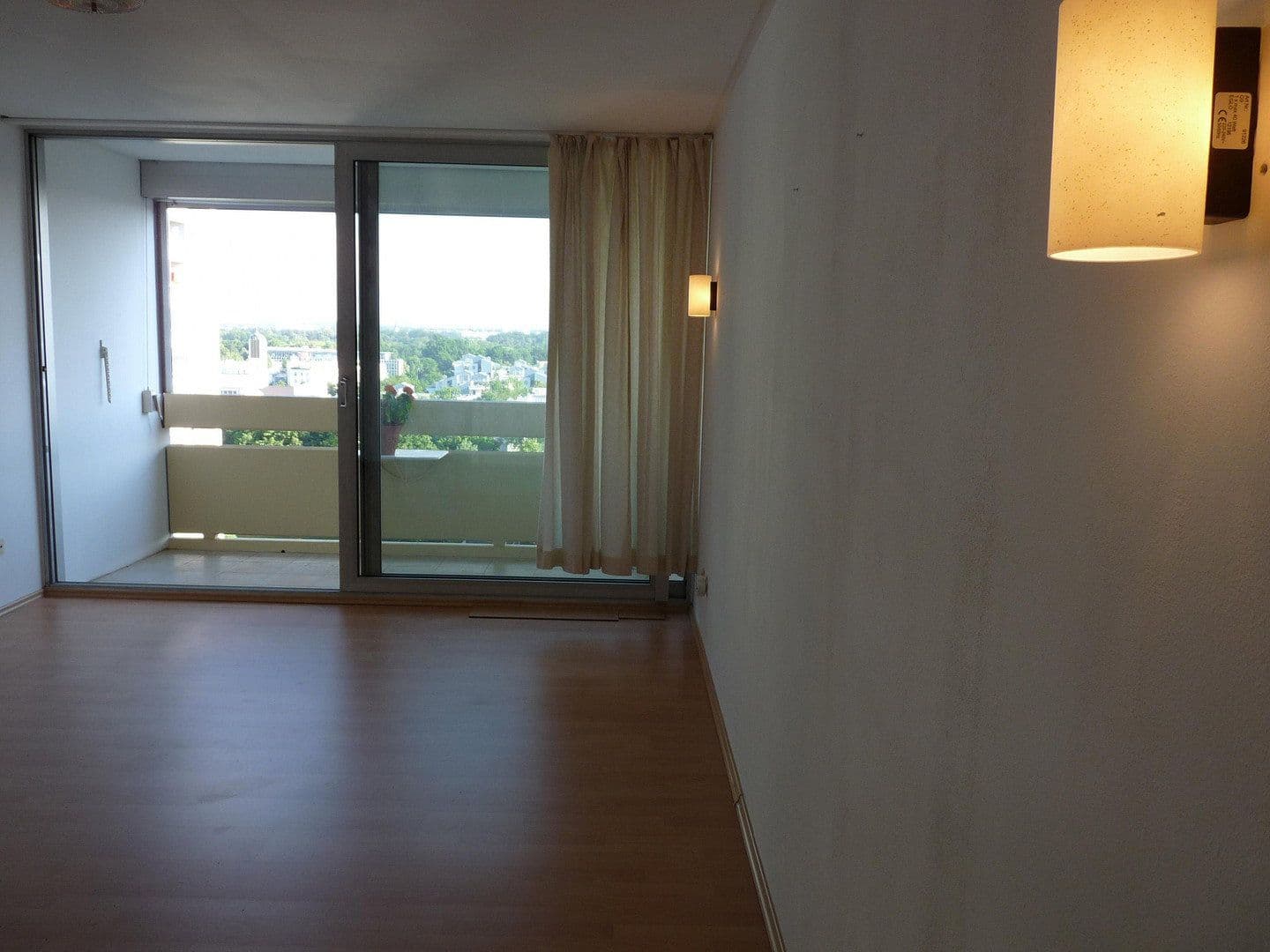 Pronájem bytu 1+1 26 m², München, Bavorsko Pronájem bytu 1+1 26 m², München, Bavorsko