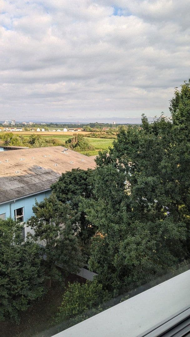Prodej bytu 3+1 80 m², Ludwigshafen am Rhein, Porýní-Falc Prodej bytu 3+1 80 m², Ludwigshafen am Rhein, Porýní-Falc