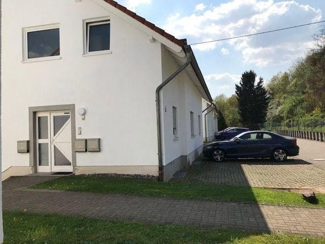 Pronájem bytu 2+1 45 m², Neunkirchen, Země Sársko Pronájem bytu 2+1 45 m², Neunkirchen, Země Sársko