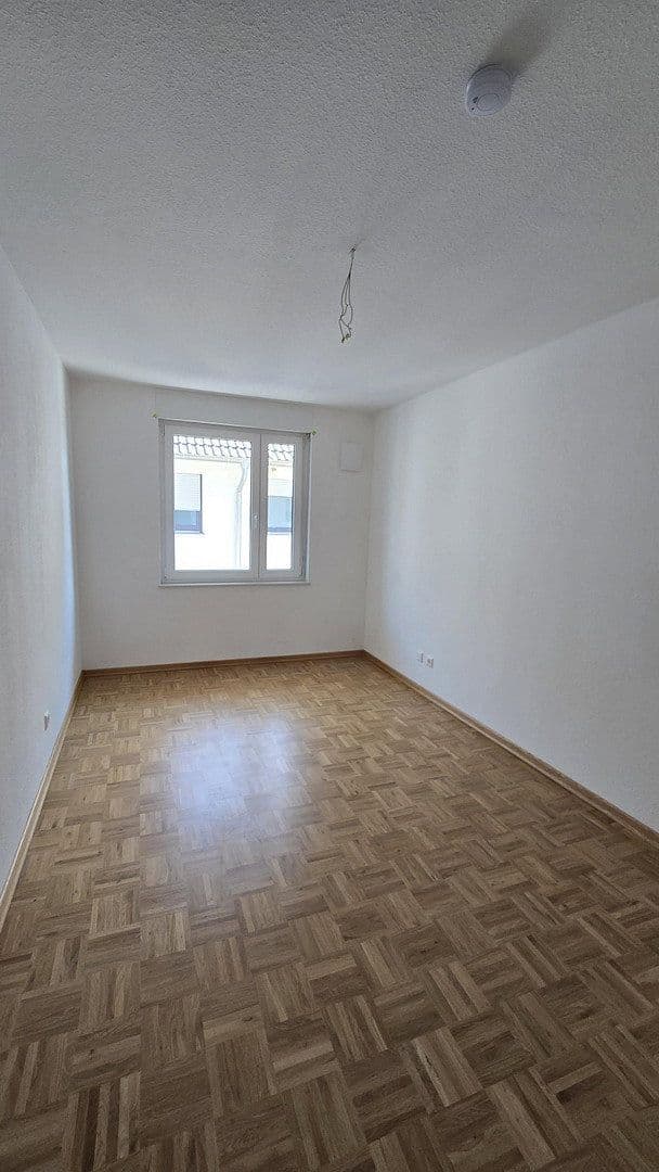Pronájem domu 125 m², pozemek 140 m², Herbolzheimer Straße 26a, Herbolzheim, Bádensko-Württembersko Pronájem domu 125 m², pozemek 140 m², Herbolzheimer Straße 26a, Herbolzheim, Bádensko-Württembersko