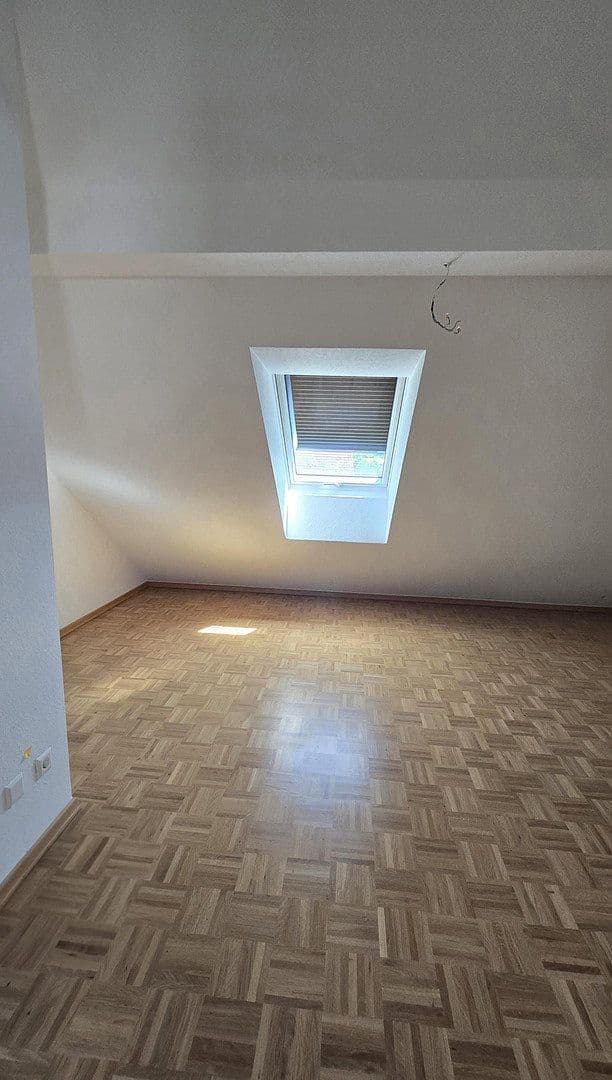 Pronájem domu 125 m², pozemek 140 m², Herbolzheimer Straße 26a, Herbolzheim, Bádensko-Württembersko Pronájem domu 125 m², pozemek 140 m², Herbolzheimer Straße 26a, Herbolzheim, Bádensko-Württembersko