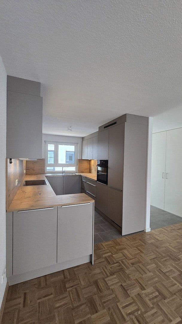 Pronájem domu 125 m², pozemek 140 m², Herbolzheimer Straße 26a, Herbolzheim, Bádensko-Württembersko Pronájem domu 125 m², pozemek 140 m², Herbolzheimer Straße 26a, Herbolzheim, Bádensko-Württembersko